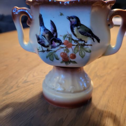 Veldig gammel vase