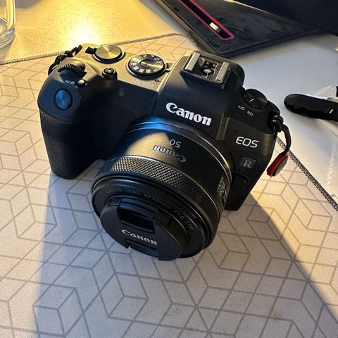 Canon EOS RP + RF 50mm F1.8