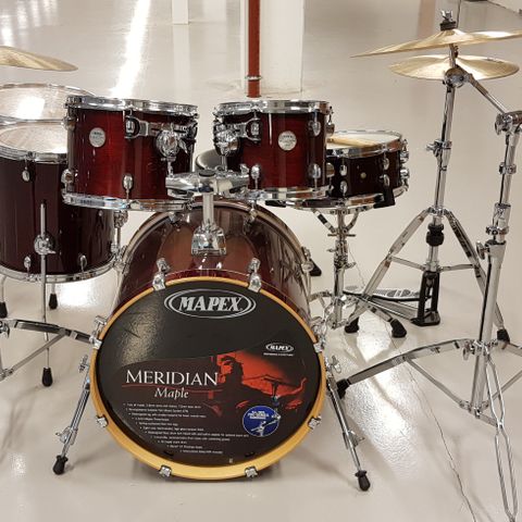 Mapex Meridian Maple  med Murat Diril Cymbaler selges