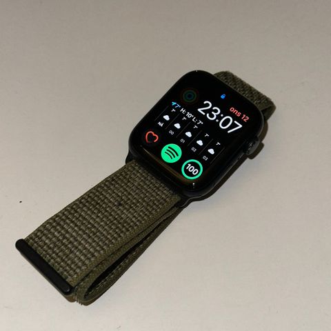 Apple Watch SE 2. gen 45 mm GPS