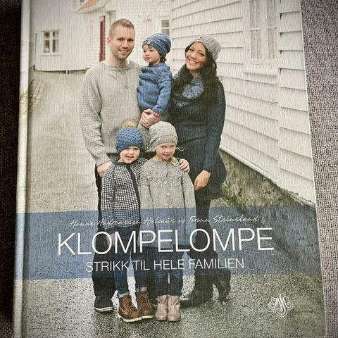 Pent brukt Klompelompe; Strikk til hele familien