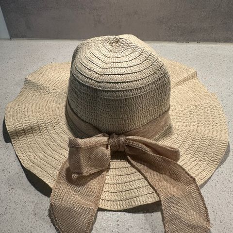 Beach hat