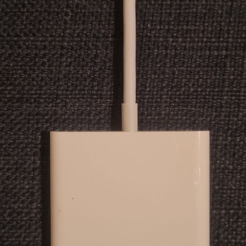 Apple USB-C digital AV multiport adapter