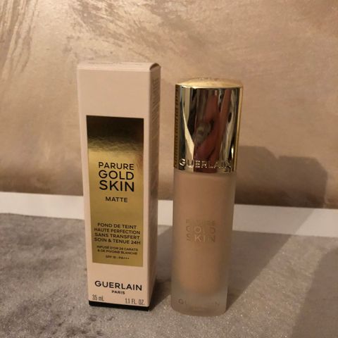 GUERLAIN PARURE GOLD SKIN MATT FOUNDATION 35 ML i fargen 1N neutral.