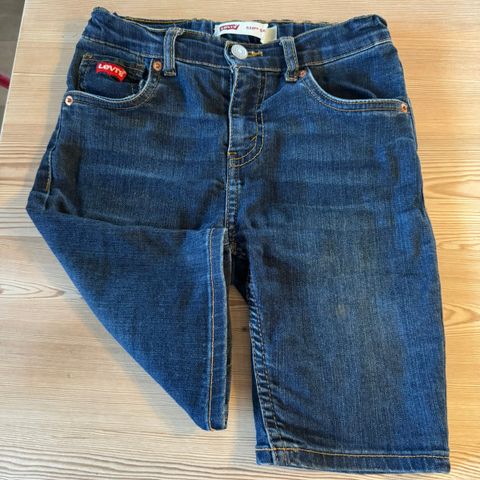 Levi’s Shorts str 8 år