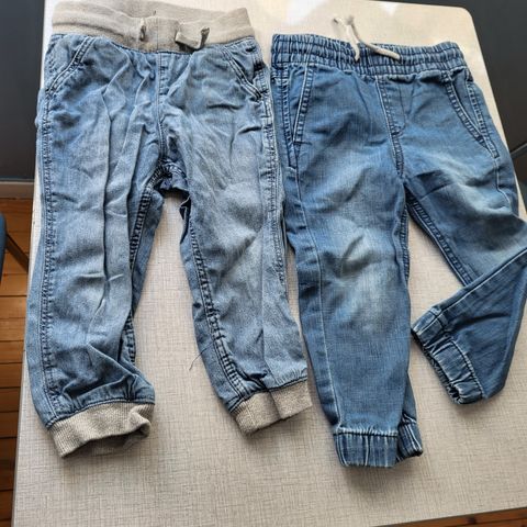 To bukser 1-2 år, en fra Zara