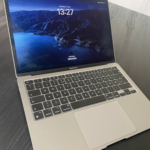 Macbook air (M1 2020) 250gb