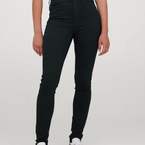 Ny Jane coated svart jeans str XS