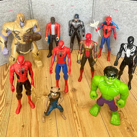 Store MARVEL figurer (Alle er i meget god stand)