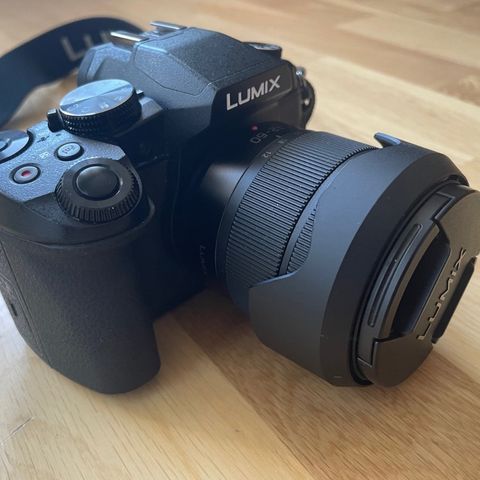 Panasonic Lumix G80 m/12-60mm pakke selges.