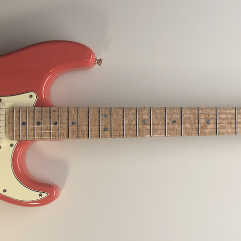 Spesiell  Fiesta rød Stratocaster