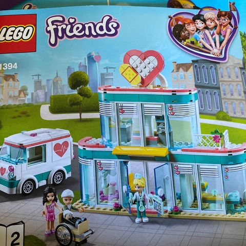 Lego friends: 41684 og 41394 t.s. Pris pr sett oppgitt under bildene.