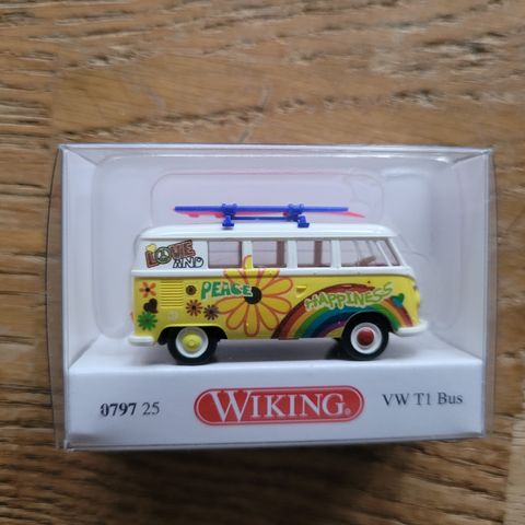 Wiking VW Bus T1 "Flower Power" (skala 1:87)