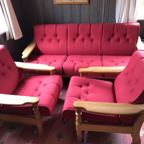 Krogenæs sofa og 2 stoler