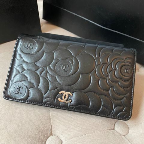 Chanel Camellia lommebok / Chanel Wallet