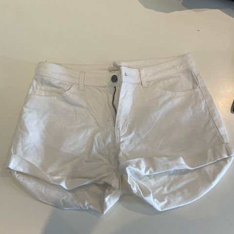 Hvit shorts fra HM