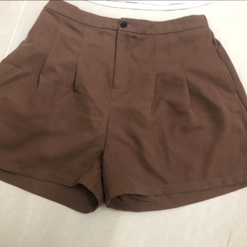 Shorts brun str.XL