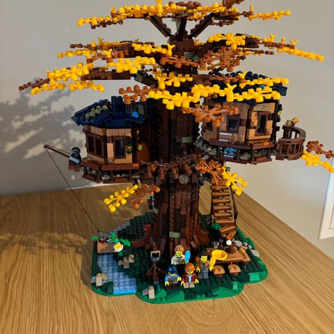 Lego Ideas 21318 Tree House