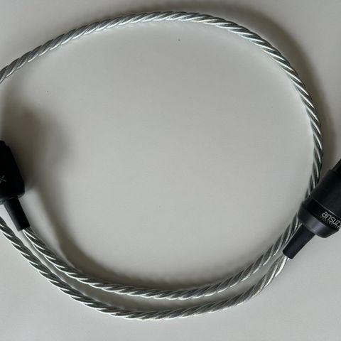 2 stk Ansuz Mainz  X power cable 1,5 m