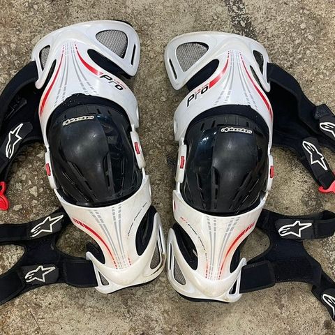 Alpinestars Fluid Pro kneskinner/beskyttelse