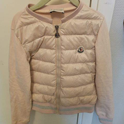 Moncler padded jakke/genser 8 år (130 cm)