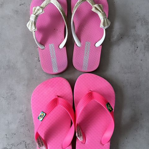 Flip flops