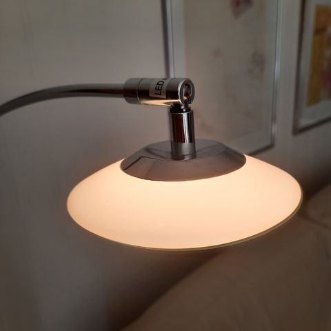 Stålampe dimbar med led