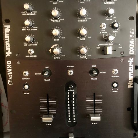 Numark DXM Pro mixer selges