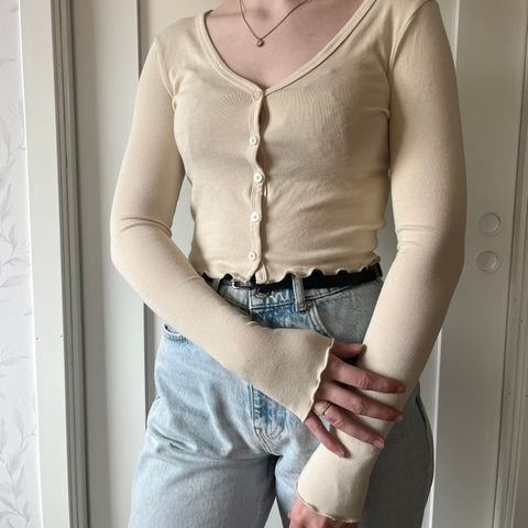 Lys beige scallop cardigan