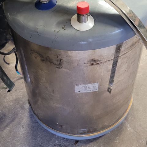 Quick varmtvannstank 30 liter