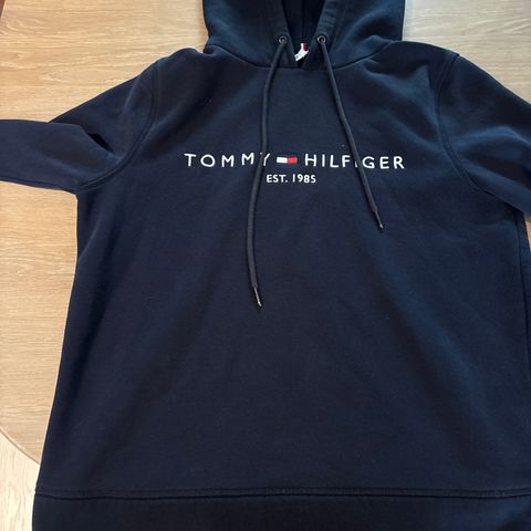 Tommy Hilfiger