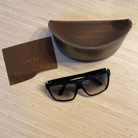 Pent brukt solbrille fra Gucci selges!