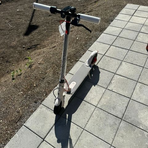 MI Scooter 3 (Almost New)