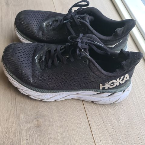 Godt brukte Hoka Clifton 7 sko str 38.