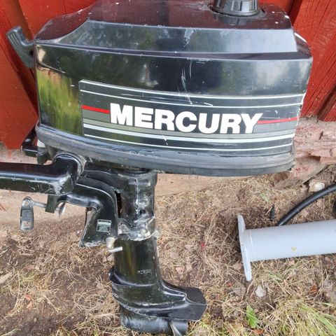 Gummibåt m- motor-- mercury 4 hk