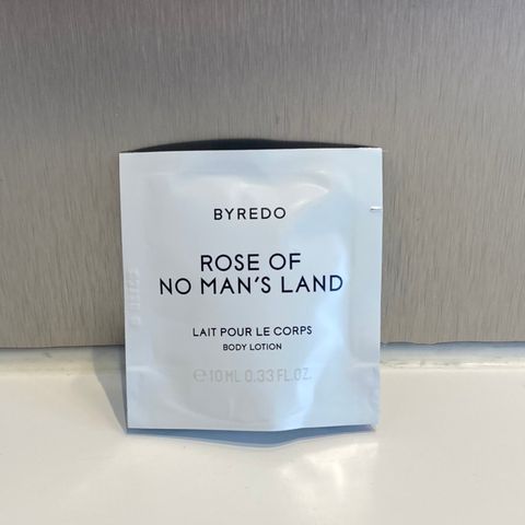 Rose of no man’s land fra Byredo - Prøveeksemplar 10 ml