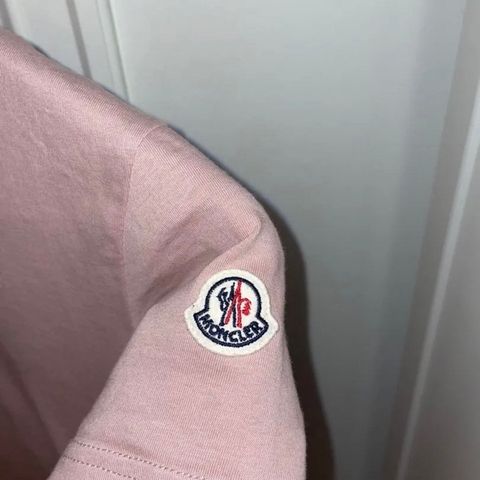 Moncler t-skjorte