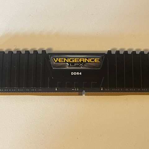 Corsair Venegance LPX DDR4 RAM Minne 8GB 2666Mhz