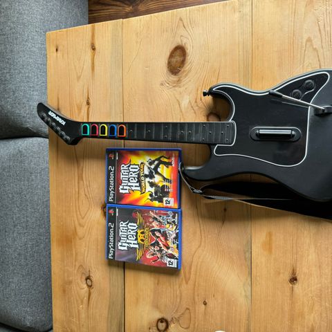 Guitar Hero gitar + spill