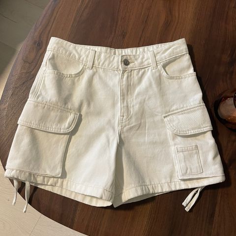 Cargo shorts ny H&M