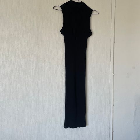 Ribbed kjole fra Zara