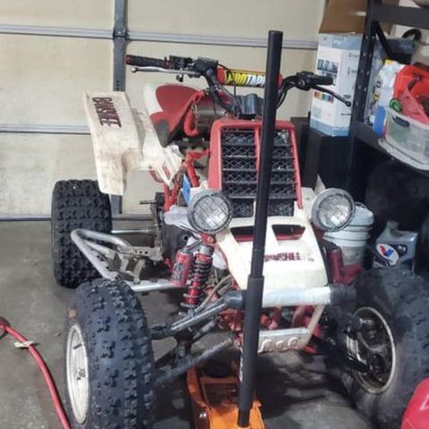 Yamaha Banshee 350 ønskes kjøpt