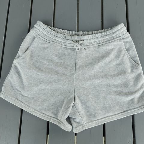 SHORTS str S kr 50