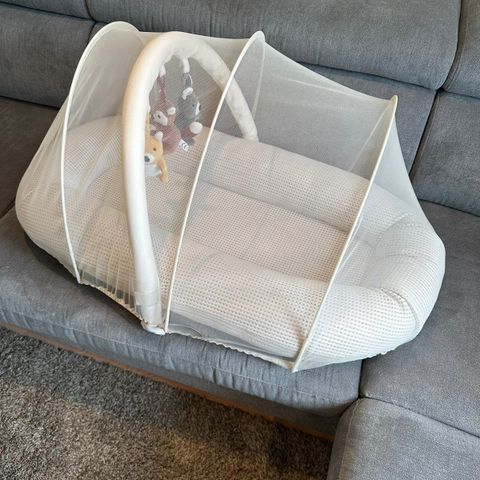 Yngri babynest i mesh