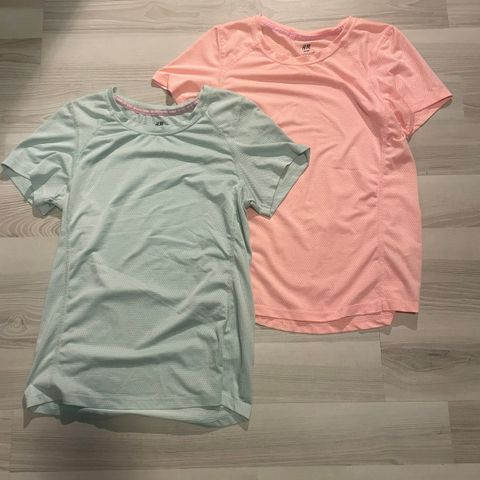 Rosa og grønn trenings t-skjorte størrelse 158-164