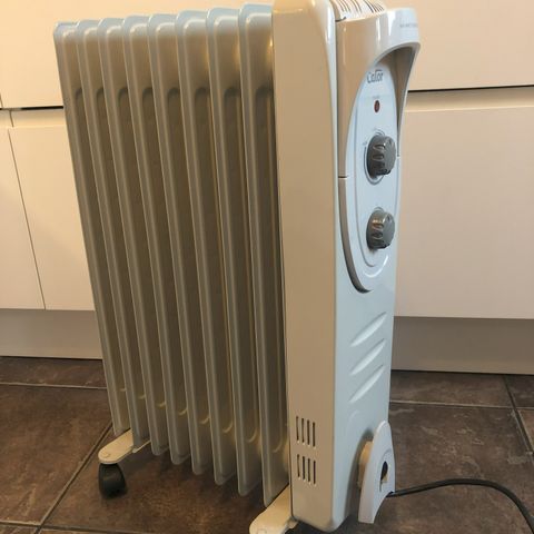 Oljefylt radiator 2000W