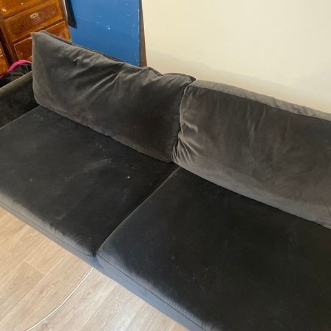 Velur sofa