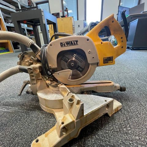 DeWALT Kappsag DW707