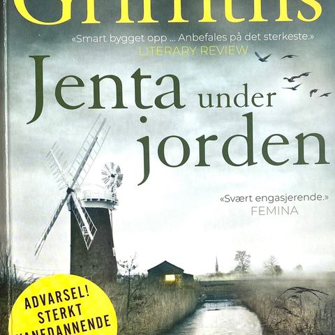 Elly Griffiths: "Jenta under jorden". Paperback