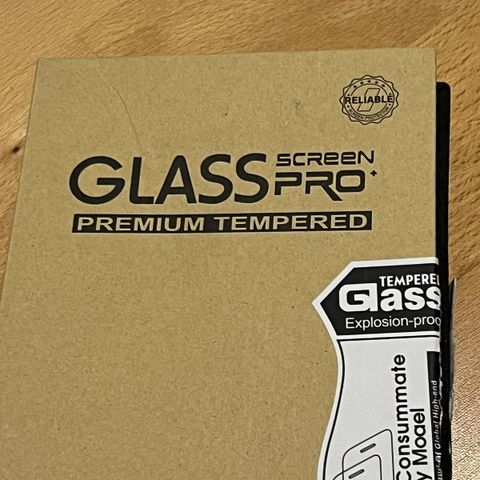 🌸TEMPERED GLASS TIL iPhone 15 Pro Clear🌸